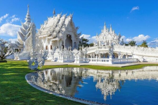 chua trang wat rong khun